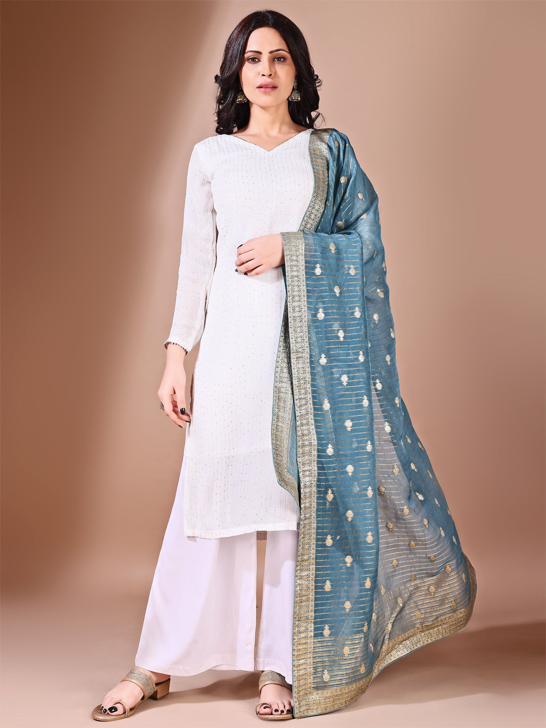 Front view of cyan Banarasi bridal dupatta, ideal for wedding ceremonies.